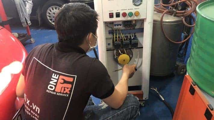 Aptomat 3 pha của Schneider - một trong những thương hiệu uy tín được khuyên dùng.