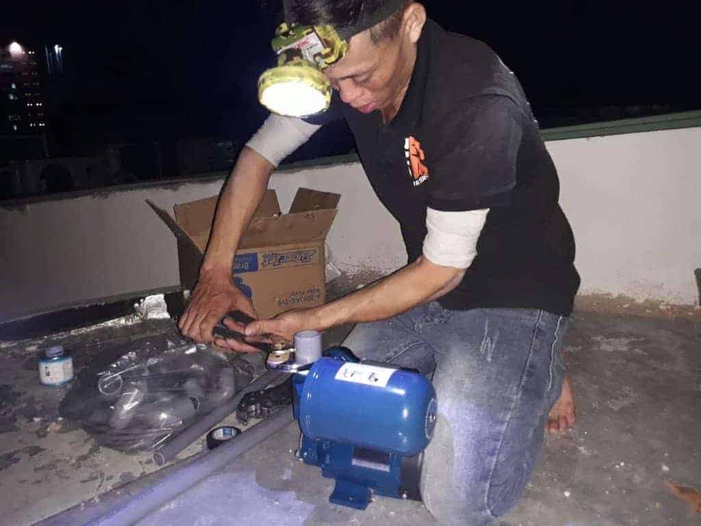 Sửa Máy Bơm Nước Quận 4 TPHCM Giá Rẻ, Thợ Giỏi