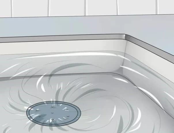 Thợ 1Fix tiến hành thông nghẹt bồn tắm đứng bị tắc nước