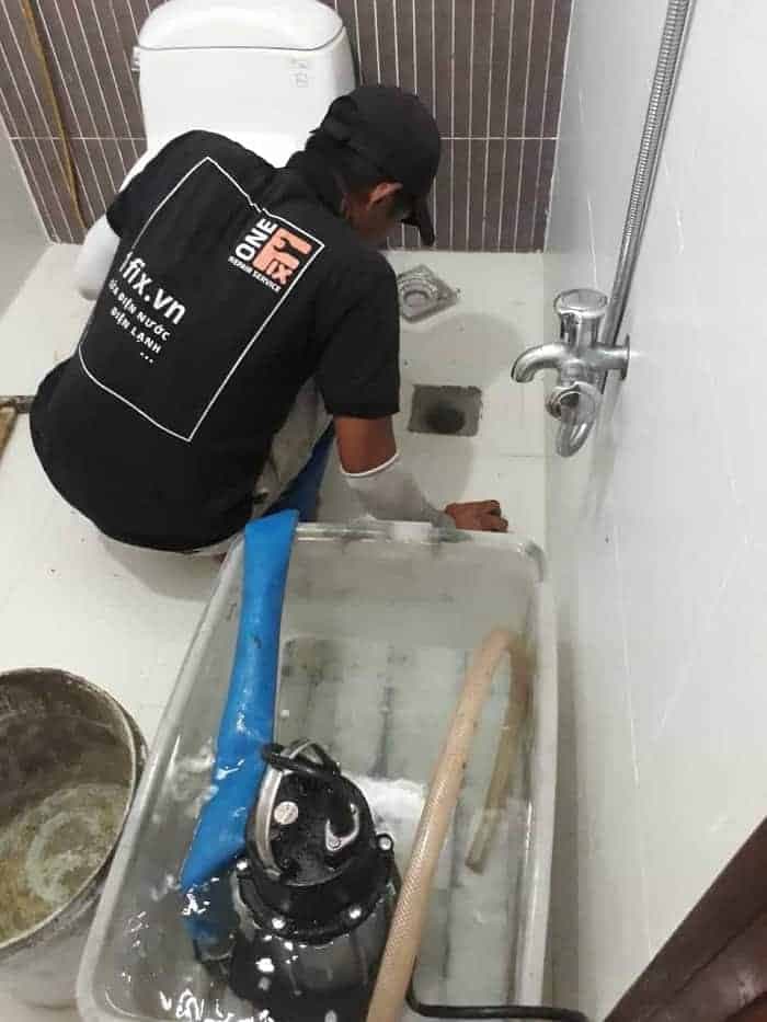 Cách Khử Mùi Hôi Cống Triệt Để Tại Nhà