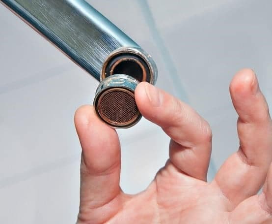 Chậu Rửa Mặt Bị Tắc? Mẹo Sửa Nhanh Tại Nhà