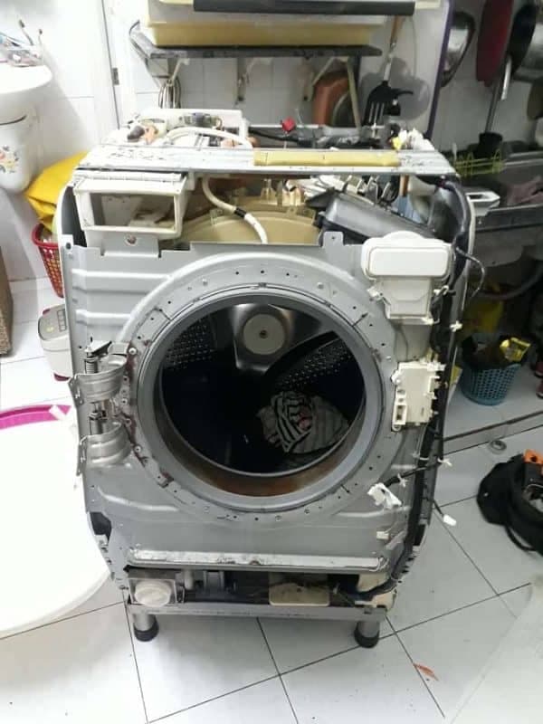 Lỗi E95 Máy Giặt Toshiba: Nguyên Nhân & Cách Sửa Nhanh