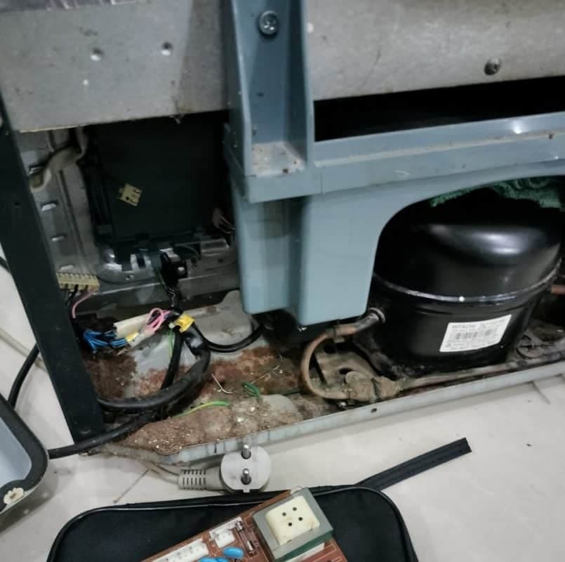 Tủ lạnh Hitachi bị nóng hai bên hông là dấu hiệu cần kiểm tra