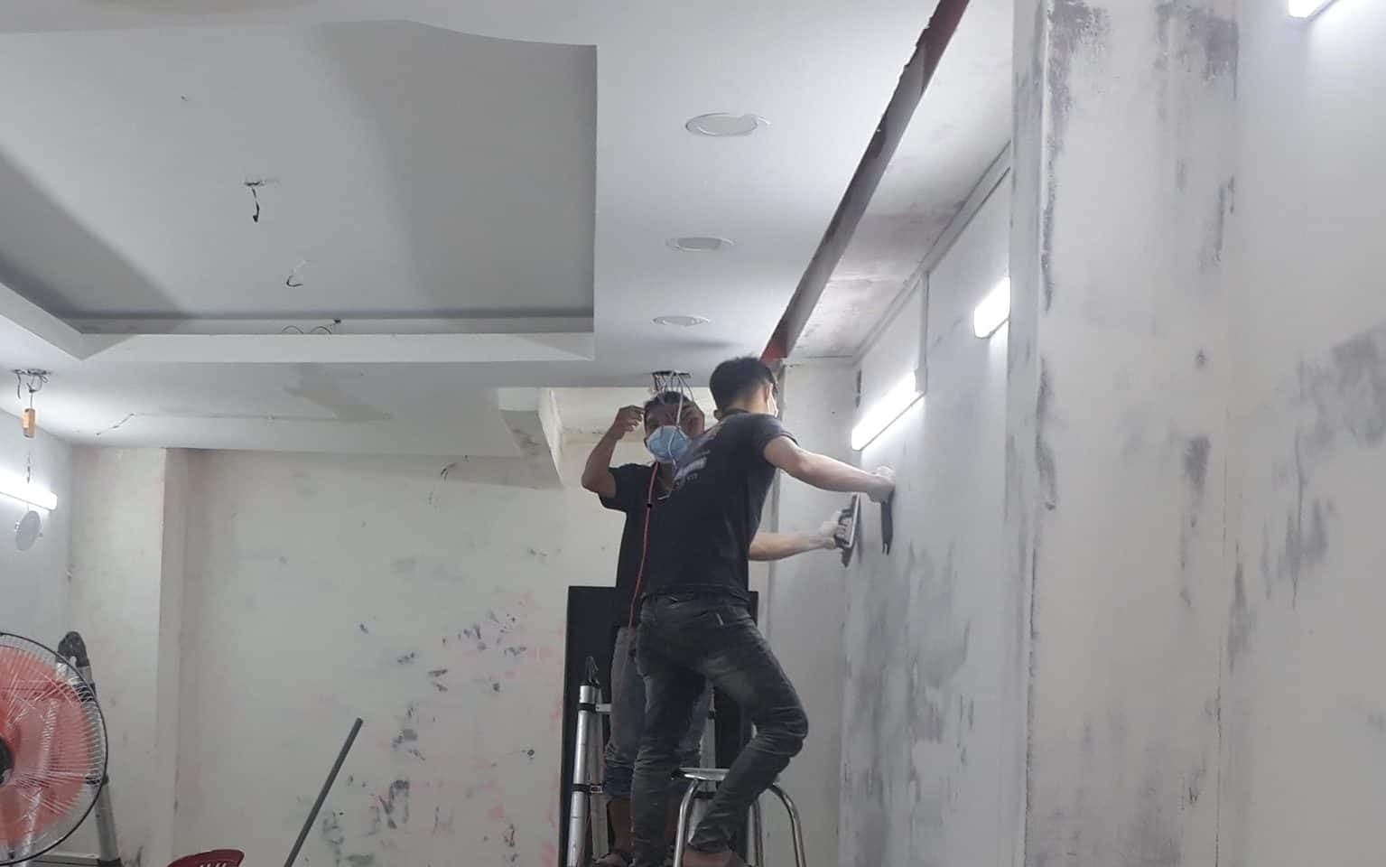 Chống Thấm Trần Nhà Bị Nứt Tại TPHCM: Hướng Dẫn Chi Tiết