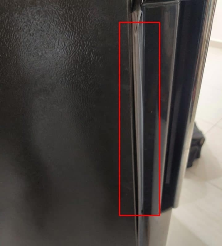 Cách khắc phục tủ lạnh đổ mồ hôi tại nhà TPHCM