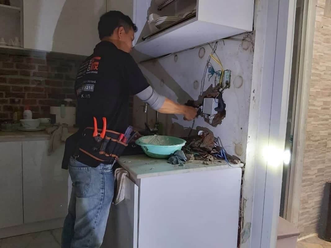 Nên Mua Đồng Hồ Vạn Năng Số Hay Kim? Tư Vấn Từ 1Fix TPHCM