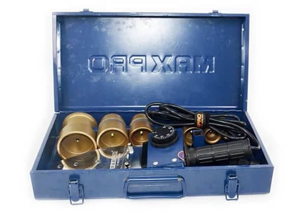 Cận cảnh máy hàn nhiệt với các đầu hàn và núm điều chỉnh nhiệt độ.