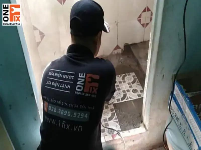 Nhà Chung Cư Tầng Trên Thấm Xuống Tầng Dưới?