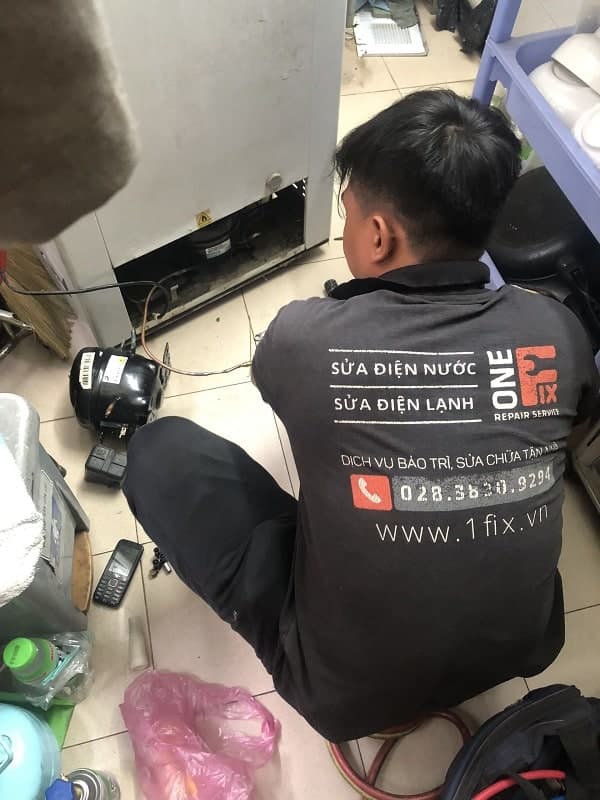 Tủ Lạnh Bị Nghẹt Ga: Nguyên Nhân & Cách Sửa Tại Nhà