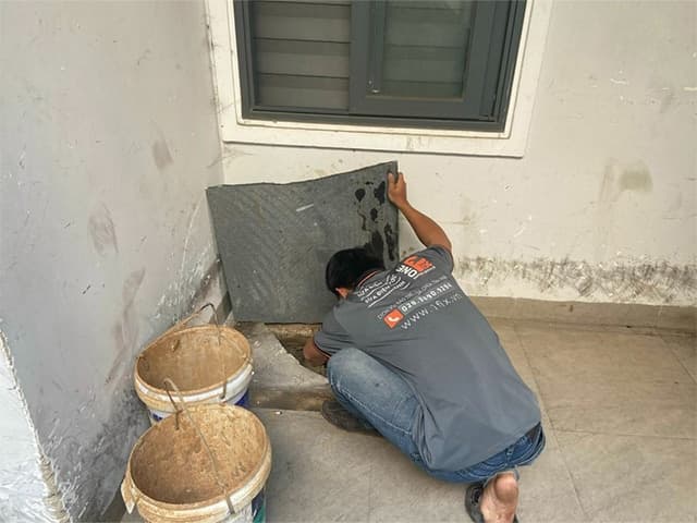 Cách Gỡ Gạch Ốp Tường Không Vỡ Tại Nhà Đơn Giản