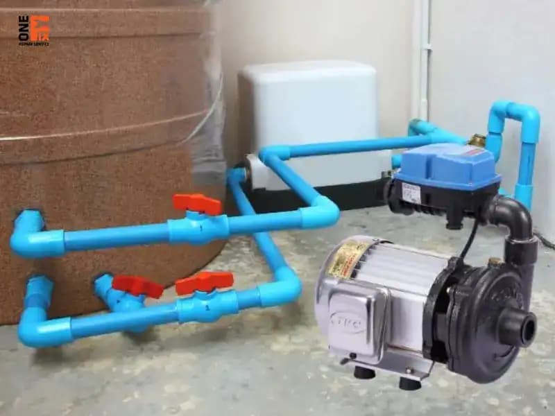 Lắp máy bơm nước giúp tăng áp lực nước hiệu quả cho vòi rửa.