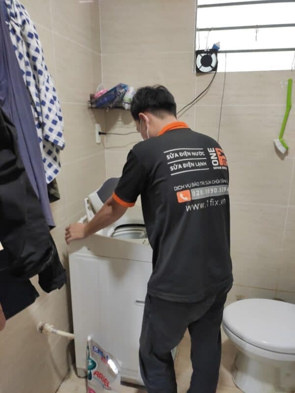 Cách Sửa Máy Giặt Bị Rung Lắc Mạnh Tại Nhà