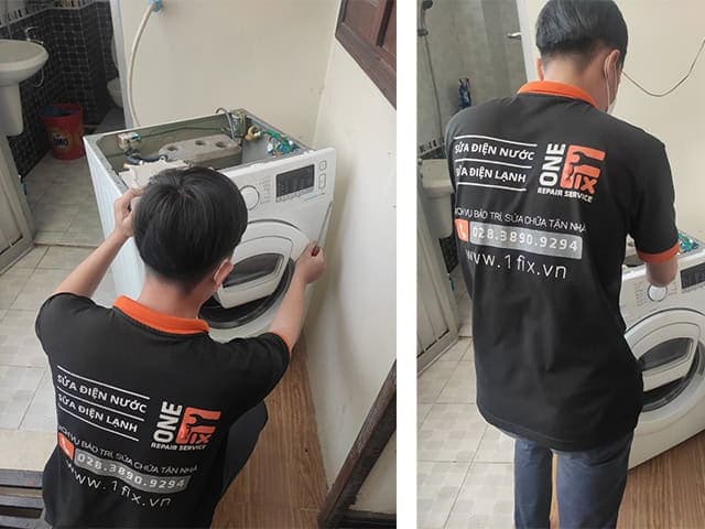 Thợ 1Fix kiểm tra hệ thống dây điện và linh kiện bên trong máy giặt Sanyo