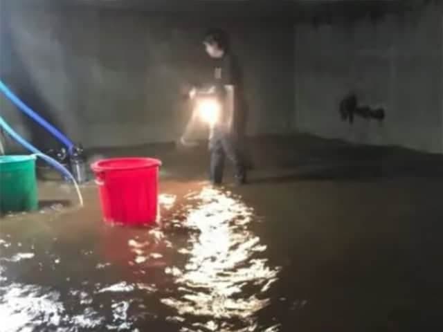 Thợ 1Fix có đầy đủ chuyên môn và dụng cụ để thay phao bể nước ngầm an toàn và hiệu quả