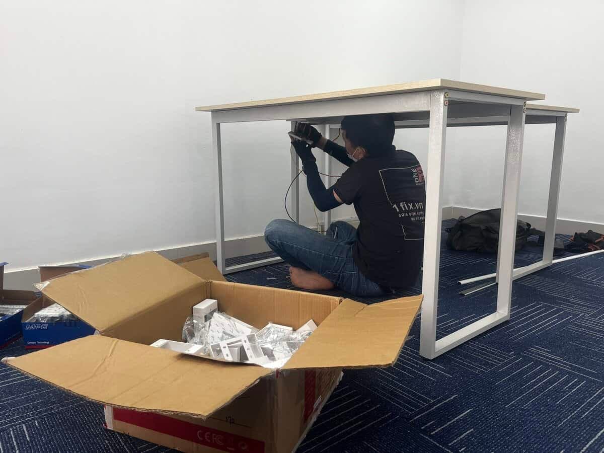 Lắp Ổ Điện TPHCM: Hướng Dẫn Chi Tiết & An Toàn