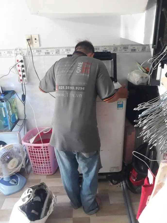 TRƯỚC