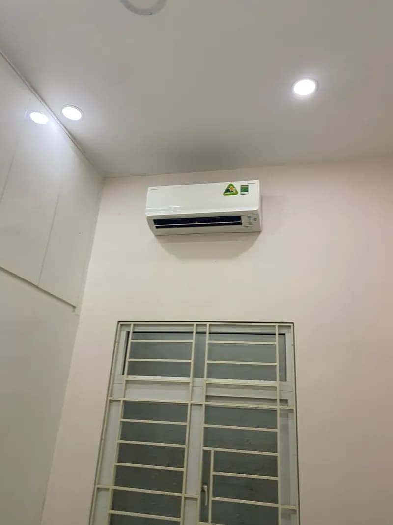 TRƯỚC