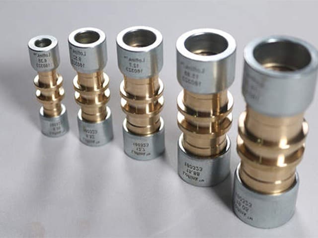 Cận cảnh chi tiết một bộ khớp nối ống đồng không cần hàn thương hiệu SUHRING