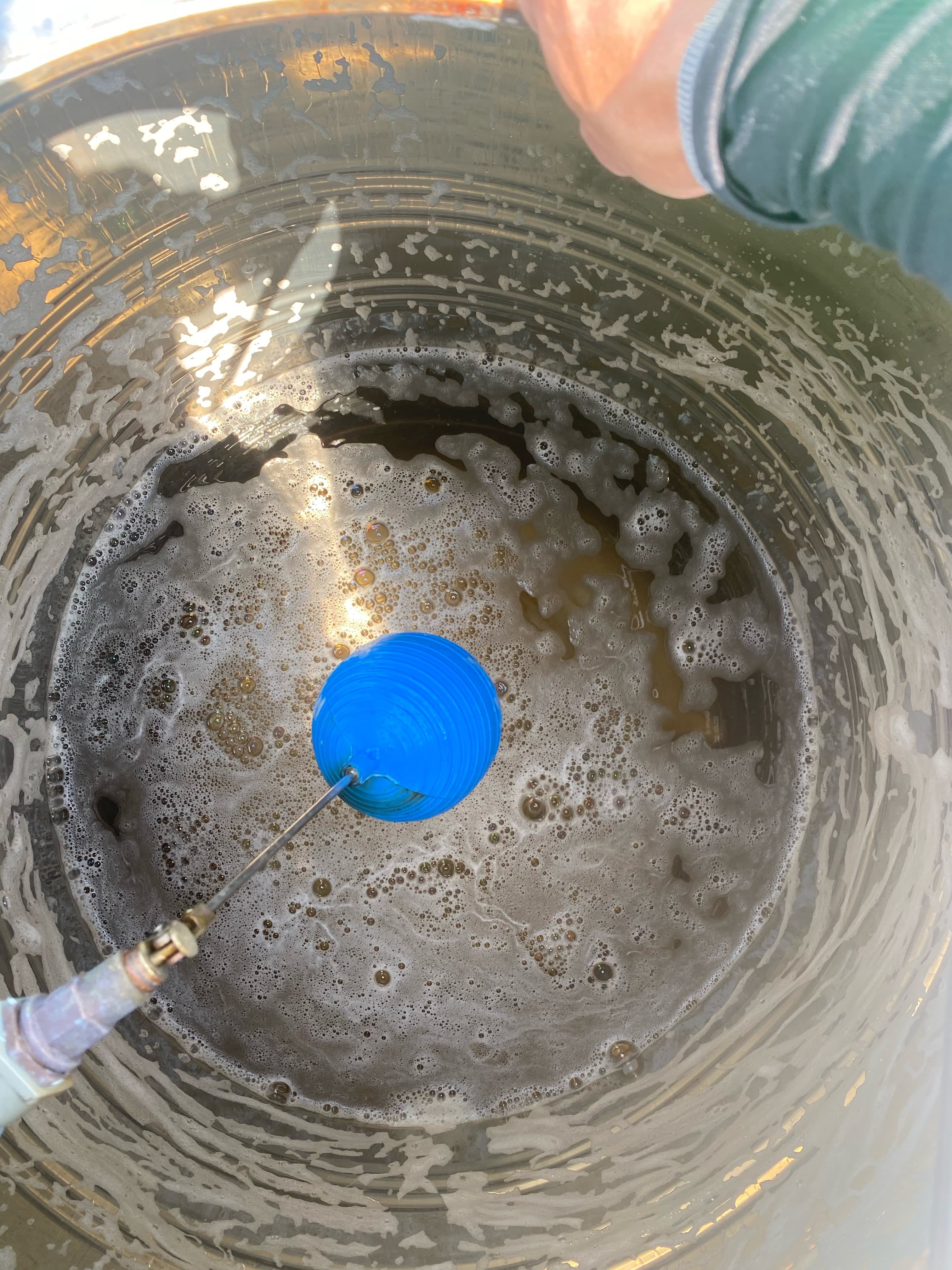 vệ sinh bồn nước