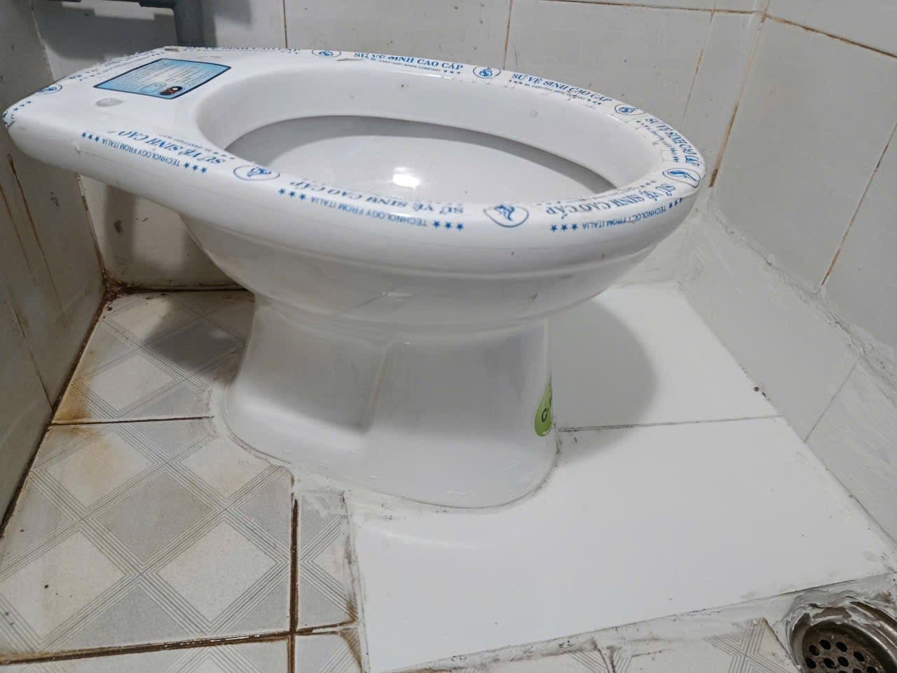 Sau khi sửa - Thay Bồn Cầu Xổm Thành Bệt Tại Tân Bình - Chi Phí 2.5 Triệu