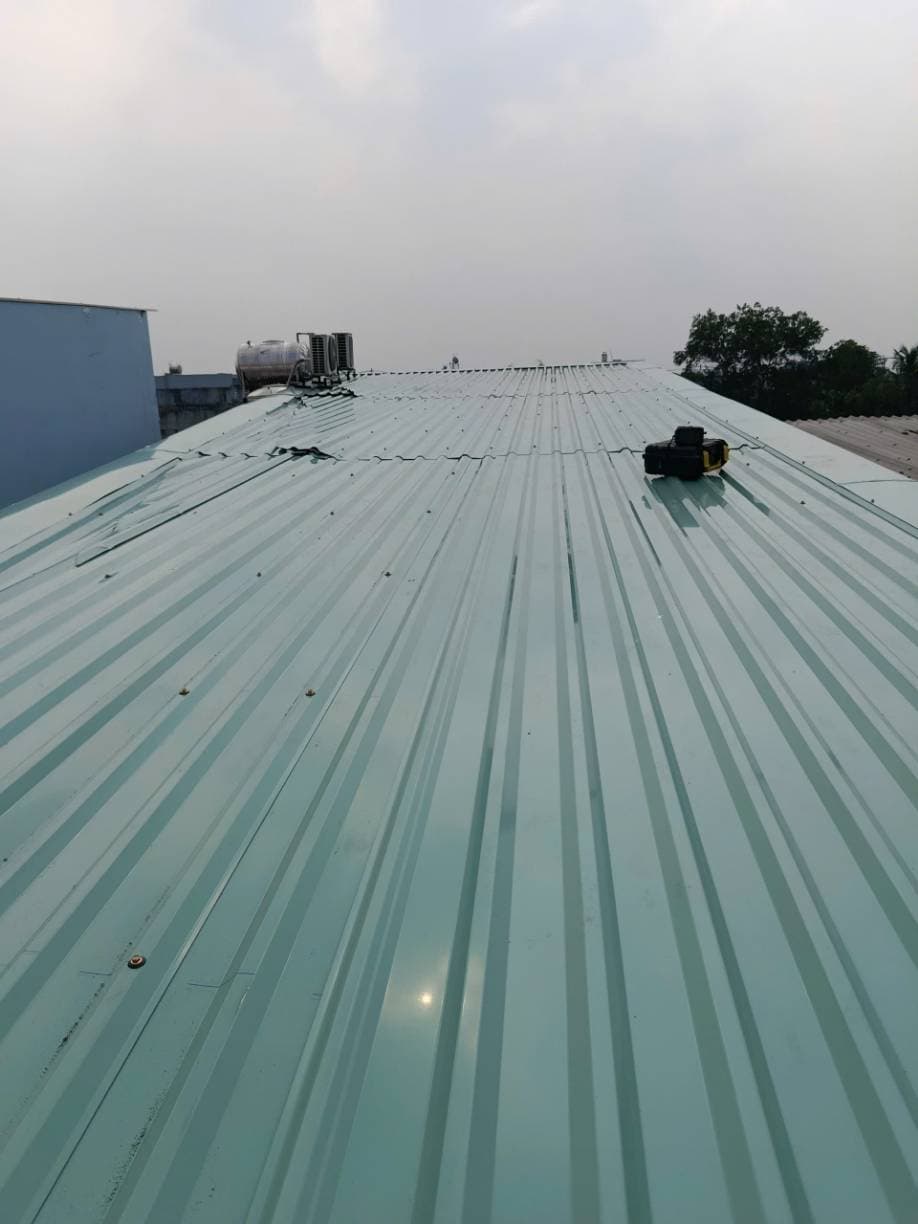 Sau khi hoàn thành sửa: Chống dột tại Bình Chánh — thợ Bùi Văn Bảo